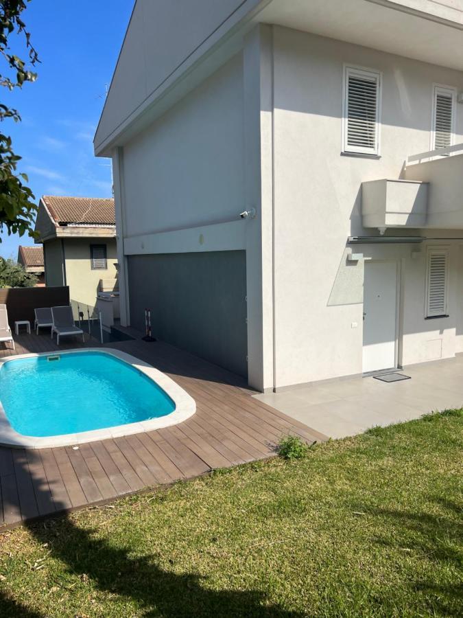 Villa White House Aci Catena Exterior foto